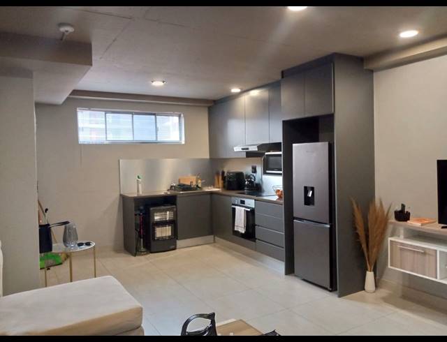 1 BEDROOM APARTMENT TO LET IN UMHLANGA RIDGE